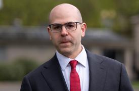 Μίραν (Fed): Επείγει νέα μείωση επιτοκίων ελέω της σύγκρουσης ΗΠΑ - Κίνας