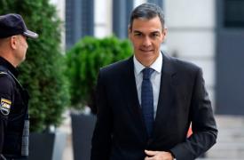 Ισπανία: Νέος πονοκέφαλος για την κυβέρνηση Σάντσεθ – Χωρίς τη στήριξη από το καταλανικό κόμμα