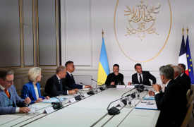 Bloomberg: Mάχη με τον χρόνο δίνει η Ευρώπη - Στο μικροσκόπιο το σχέδιο για Ουκρανία