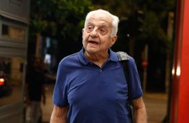 Την Πέμπτη η κηδεία του Αλέκου Φλαμπουράρη - Το ιατρικό ανακοινωθέν για τον θάνατό του