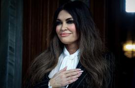 Γκιλφόιλ: Παρέθεσε δείπνο για τους Αμερικανικούς Πεζοναύτες για την Ημέρα των Ευχαριστιών