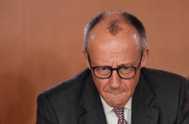 Γερμανία: O Μερτς ζητά ενιαία πρότυπα ασφάλειας στις χριστουγεννιάτικες αγορές