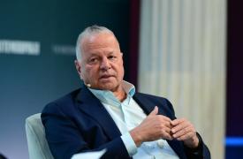 Συνεχίζει τις αγορές μετοχών της Metlen ο Ευ. Μυτιληναίος