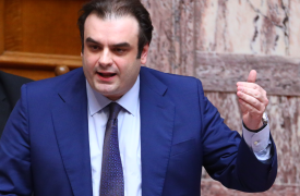 Πιερρακάκης σε Φάμελλο: «Ουαί υμίν η υποκρισία…»