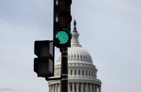 Η επόμενη ημέρα στις ΗΠΑ: Το shutdown τελείωσε, όμως τα δύσκολα τώρα αρχίζουν