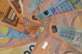 ΕΣΠΑ: Έρχεται νέο πρόγραμμα επιδοτήσεων «Παράγουμε Εδώ» - Ποιοι θα πάρουν 50 εκατ. ευρώ