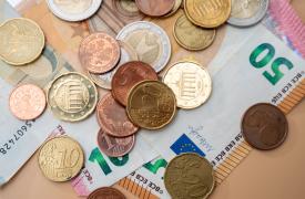 Συνταξιούχοι: Ποιοι θα λάβουν το επίδομα των 250 ευρώ την επόμενη εβδομάδα - Ποιοι το χάνουν