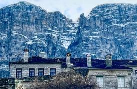 5 ορεινά χωριά της Ηπείρου για γιορτινές αποδράσεις