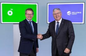 Helleniq Energy και BP ανανέωσαν την συνεργασία τους έως το 2035