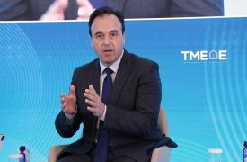 Παπαστεργίου: Προς ψήφιση στη Βουλή το νομοσχέδιο για το ΑΙ εργοστάσιο «Pharos»