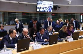 Γεωργιάδης: Η Ελλάδα πρωτοστατεί στην παραγωγή φαρμάκων και στην προστασία των νέων από καπνό και αλκοόλ