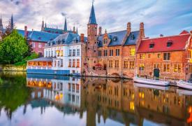 Μπριζ: Μία από τις πιο φωτογενείς πόλεις της Ευρώπης