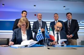 Υπεγράφη η παραγγελία για 23 νέα τρένα: Ιδιωτική επένδυση 308 εκατ. ευρώ - Υλοποίηση έως το 2027