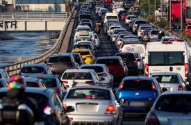 Λεκανοπέδιο: Τι προτείνουν οι Συγκοινωνιολόγοι για το κυκλοφοριακό, «φράκαραν» Κηφισός, Αττική Οδός – Τα έργα και τα ερωτηματικά 