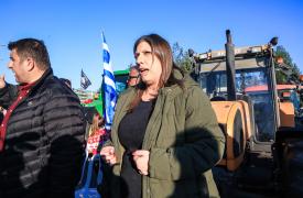 Κωνσταντοπούλου: Οι αγρότες πήραν μια αξιοπρεπή απόφαση, να μην ενδώσουν στην κοροϊδία του πρωθυπουργού