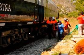 Εκτροχιασμός επιβατικού συρμού στο Μεξικό - Τουλάχιστον 13 νεκροί