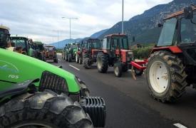 Αγροτικά μπλόκα: Κανονικά η διέλευση των οχημάτων από τους συνοριακούς σταθμούς στη Β.Ελλάδα, εκτός από Ευζώνους