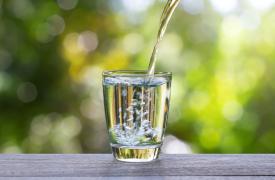 Τι θα ισχύσει σε πάγια και χρεώσεις στα τιμολόγια ύδρευσης - αποχέτευσης της ΕΥΔΑΠ από 1/1