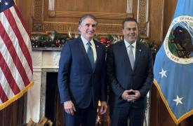 Συνάντηση Παπασταύρου - Μπέργκαμ στις ΗΠΑ για ενεργειακά deals: Η Ελλάδα δείχνει τον δρόμο