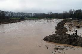 Παραμένει σε αυξημένη επιφυλακή ο δήμος Λαρισαίων για τη στάθμη των νερών στον Πηνειό