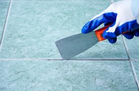 Πώς θα αλλάξετε πλακάκια, υδραυλικά και τέντες με επιδότηση ΕΣΠΑ