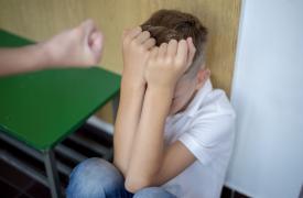 Κατά 40% αυξήθηκαν τα περιστατικά βίας στους ανήλικους σε μια χρονιά