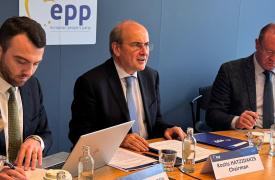 Χατζηδάκης - ΕΛΚ: Παρεμβάσεις σε 9 τομείς για την ανταγωνιστικότητα