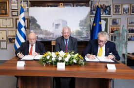 ΜΕΤΚΑ: Υπογραφή σύμβασης εργολαβίας για το Μουσείο Ολοκαυτώματος Ελλάδος