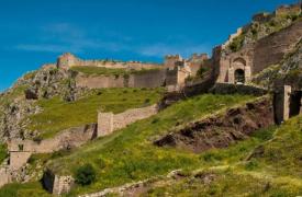 Ακροκόρινθος και Αρχαία Κόρινθος: Μια μονοήμερη εκδρομή στην ιστορία και τη θέα