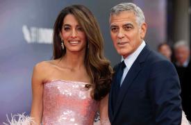 Τραμπ: Χλευάζει τους Τζορτζ και Αμάλ Κλούνεϊ που έγιναν επίσημα Γάλλοι πολίτες