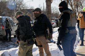 Τραμπ: Η ICE θα παραμείνει παρά τις αντιδράσεις - Δύο αστυνομικοί σε διαθεσιμότητα