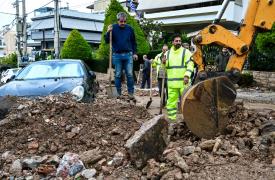 ΔΕΔΔΗΕ σε δήμαρχο Γλυφάδας: Καμία εκσκαφή, μόνο απομάκρυνση υλικών