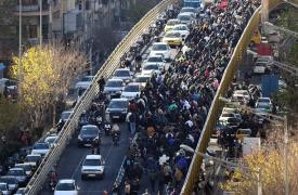 Ιράν: Διακοπή του διαδικτύου σε εθνική κλίμακα – Έκκληση για αυτοσυγκράτηση απευθύνει ο Πεζεσκιάν