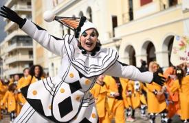 Πάτρα: Σε καρναβαλικούς ρυθμούς η πόλη