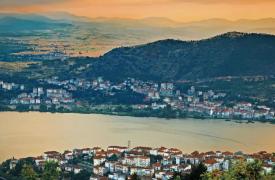 Τρεις προορισμοί με ξεχωριστά έθιμα για τα Θεοφάνια