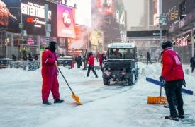 Τουλάχιστον 10 νεκροί από τη σφοδρή χειμερινή καταιγίδα στις ΗΠΑ