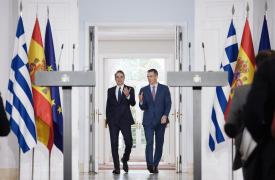 Αμυντικές δαπάνες με ευρωπαϊκά κονδύλια μπορούν να ανεβάσουν την ελληνική οικονομία - Αναταράξεις στο ΠΑΣΟΚ Θεσσαλονίκης