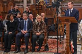 Χρυσοχοΐδης: Διατηρούμε ζωντανή τη μνήμη των θυμάτων της τρομοκρατίας