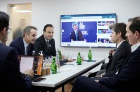 Παπαστεργίου: «Η AI πρέπει να συνδέεται με ίσες ευκαιρίες και καθολική πρόσβαση»