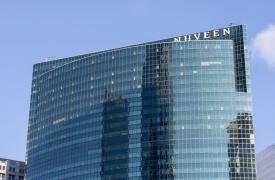 Στα χέρια της Nuveen η Schroders με mega deal 13,5 δισ. δολαρίων