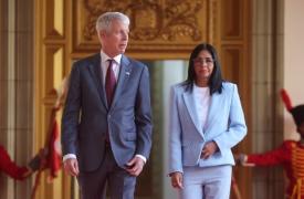 Κρις Ράιτ: Σε σημείο «ιστορικής καμπής» οι σχέσεις ΗΠΑ-Βενεζουέλας - Συνάντηση με Ροδρίγκες