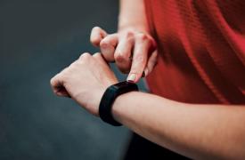 Οι κίνδυνοι που κρύβουν τα fitness trackers για όσους γυμνάζονται