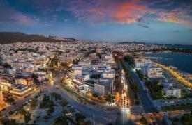 Η Αθήνα κλείνει το 2025 με άνοδο στα ξενοδοχεία, αλλά οι τιμές μένουν πίσω