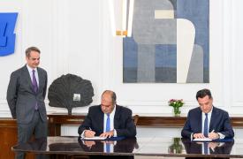 Ίδρυμα Στέλιος Χατζηιωάννου: Δωρεά 10 εκατ. ευρώ στο ΕΣΥ για 47 μικρά νησιά της Ελλάδας