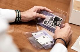 Μητσοτάκης για φωτογραφικά ντοκουμέντα της Καισαριανής: «Ένιωσα συγκίνηση, ρίγος αλλά και υπερηφάνεια»