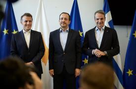 Ολοκληρώθηκε η τριμερής Μητσοτάκη - Μακρόν - Χριστοδουλίδη στην Κύπρο