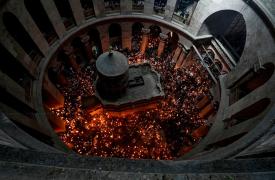 Αγωνία για το Άγιο Φως - Αγωνία για πασχαλινό ανασχηματισμό - Ανεβασμένος Ανδρουλάκης αρχίζει δίαιτα - ΓΑΠ κατά Αλέξη
