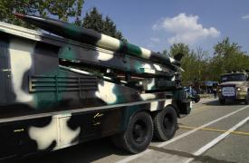 Bloomberg: ΗΑΕ και Κατάρ πιέζουν παρασκηνιακά τον Τραμπ για λύση στο θέμα του Ιράν