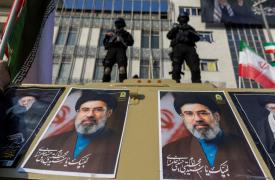 Βρετανία: Ιρανός πρέσβης επιβεβαιώνει ότι ο Μοτζταμπά Χαμενεΐ τραυματίστηκε