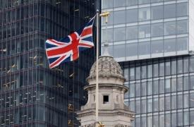 Βρετανία: Εξετάζει την πιο ενεργή συμμετοχή της στον πόλεμο στη Μ. Ανατολή